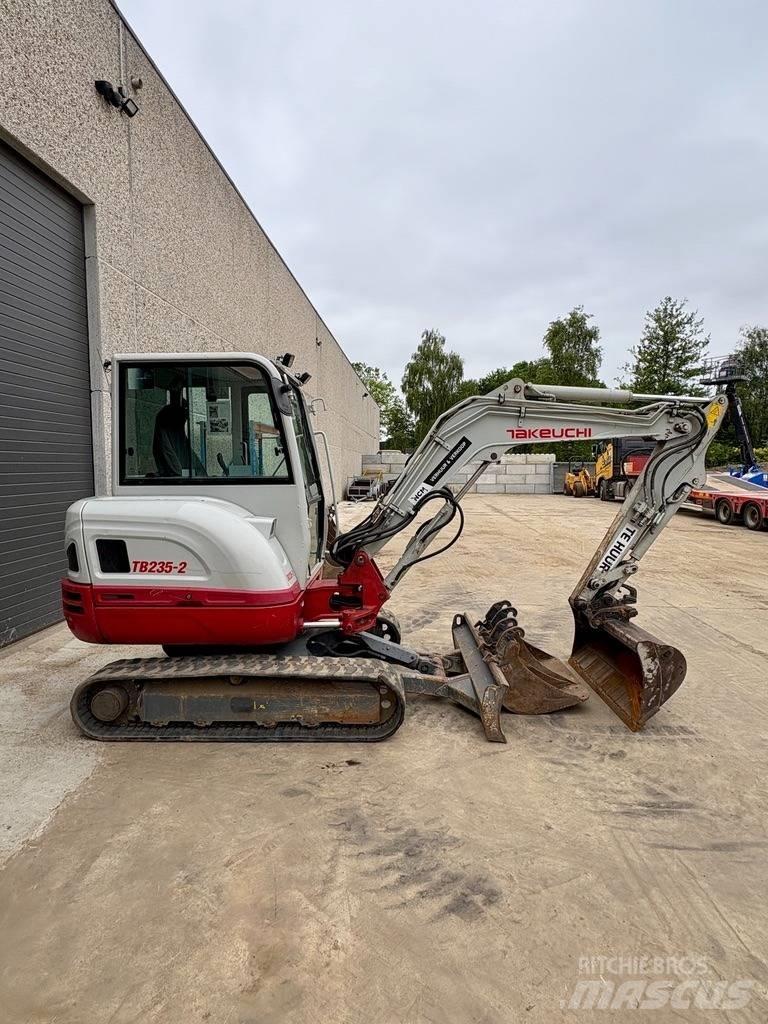 Takeuchi TB 235 Міні-екскаватори < 7т