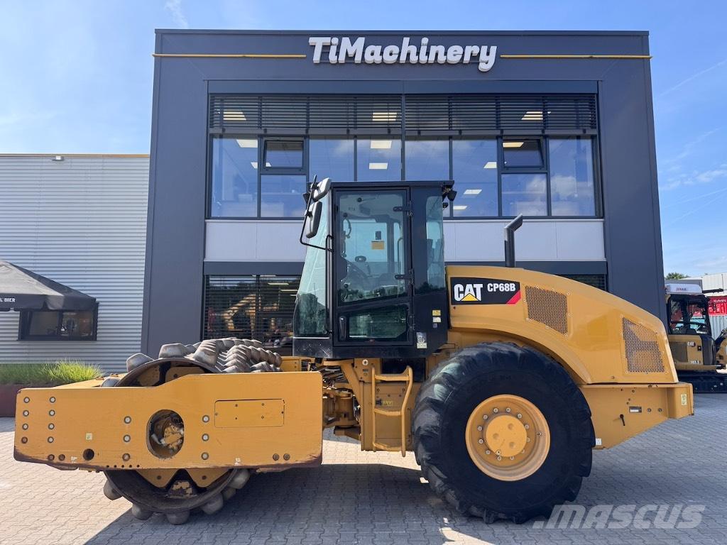 CAT CP 68 B Ущільнювачі грунту