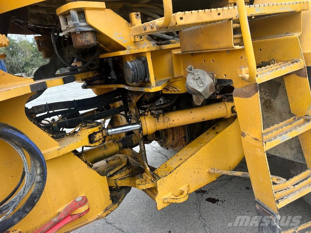 Volvo L 150 E Фронтальні навантажувачі