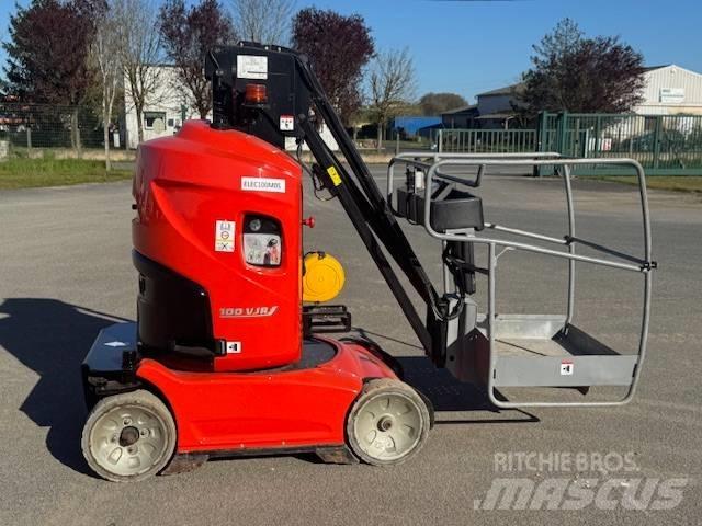Manitou 100 VJR Вертикальні щоглові підйомники