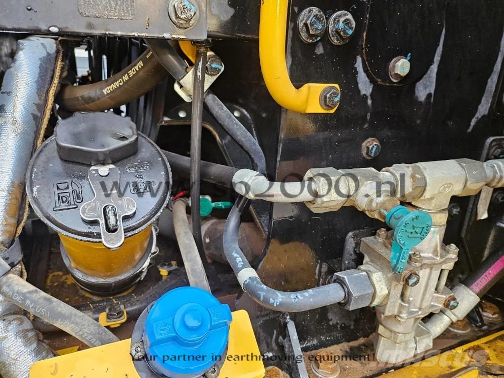 CAT 950M Фронтальні навантажувачі