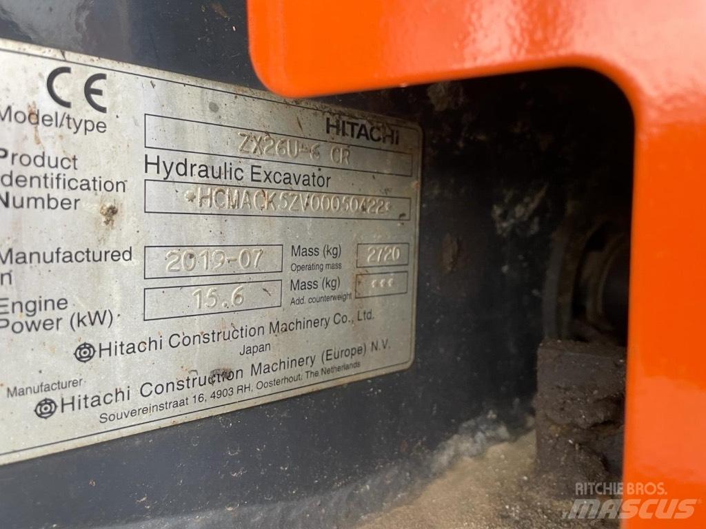 Hitachi ZX 26 U-6 Міні-екскаватори < 7т