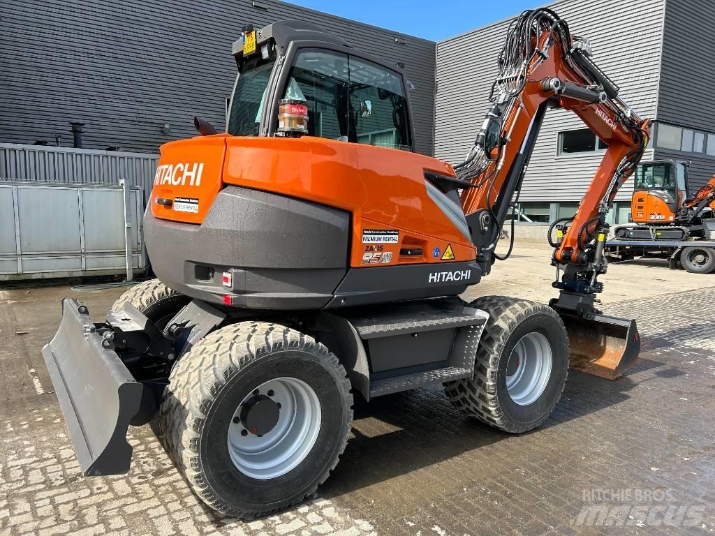 Hitachi ZX95W Колісні екскаватори