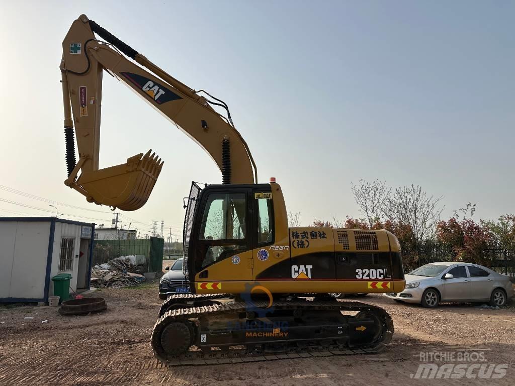 CAT 320 C L Гусеничні екскаватори