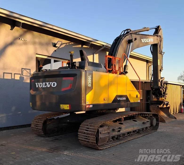 Volvo EC 300 EL Гусеничні екскаватори