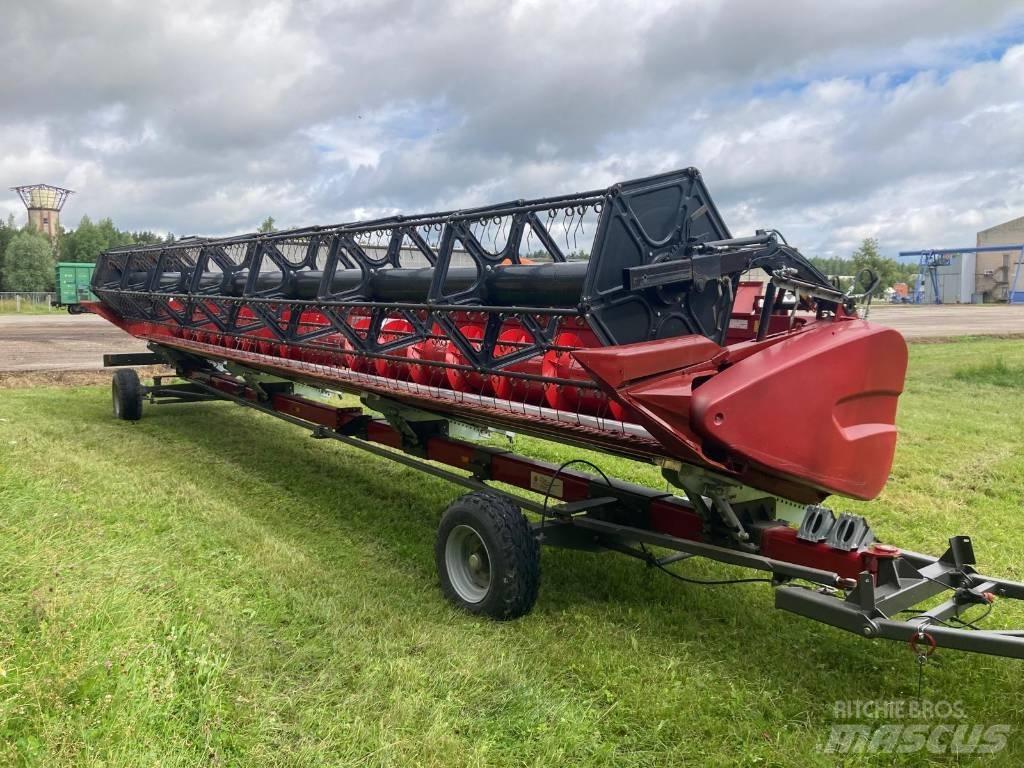 Case IH 9240 Зернозбиральні комбайни