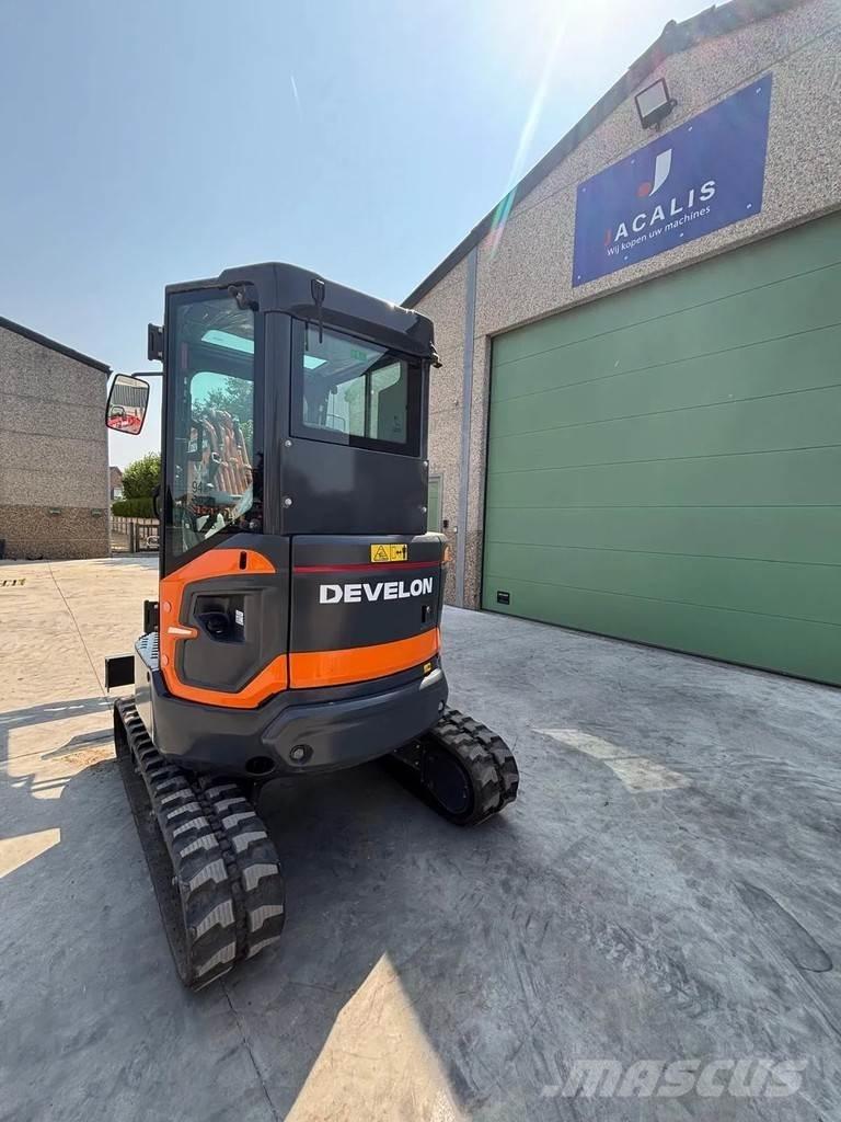 Doosan DX27Z-7 Міні-екскаватори < 7т