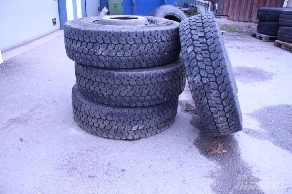 Michelin X MULTI Шини