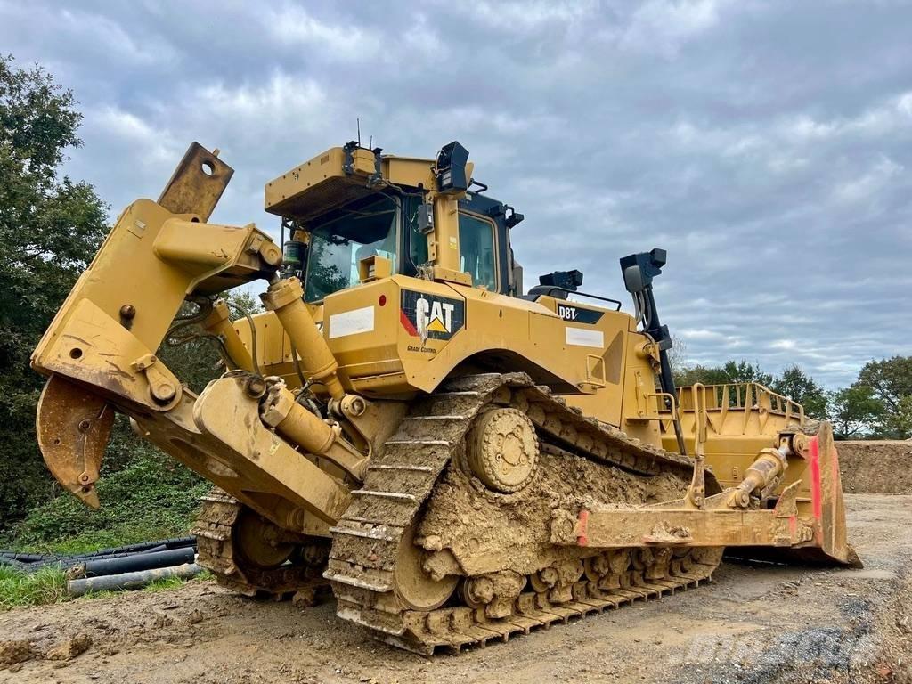 CAT D 8 T Гусеничні бульдозери