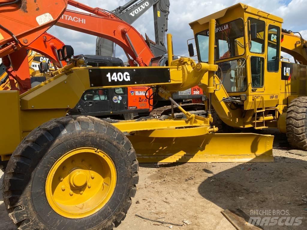 CAT 140 G Грейдери