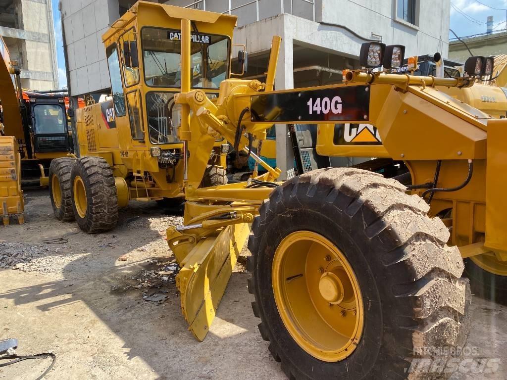 CAT 140 G Грейдери