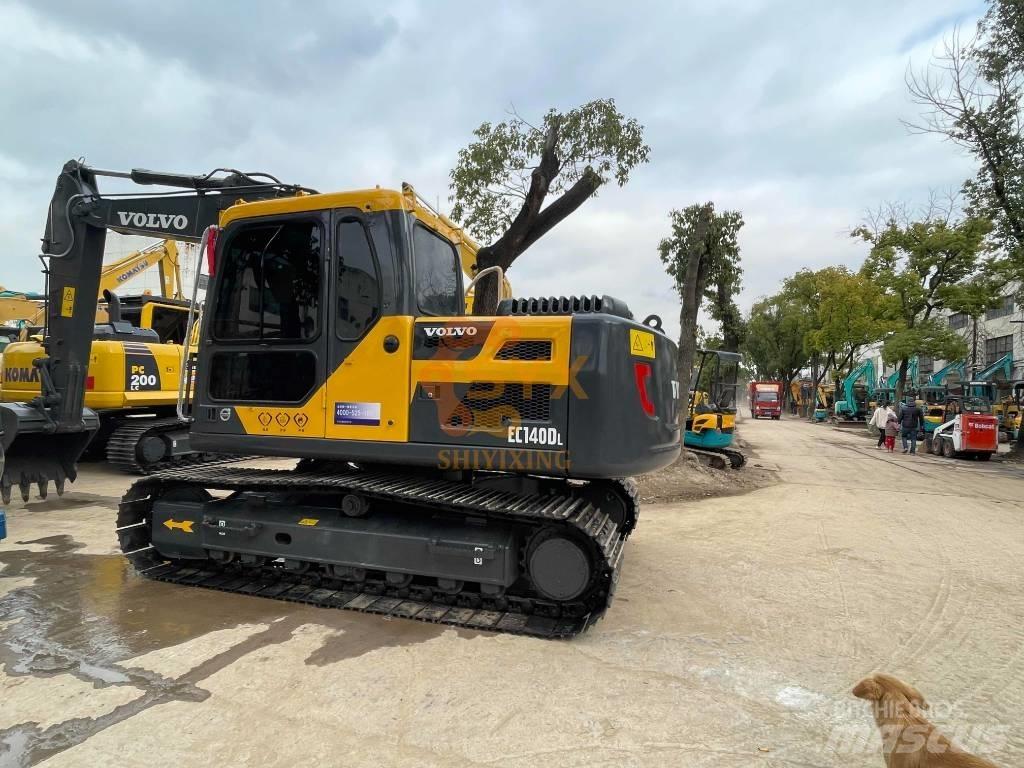Volvo EC 140 D Гусеничні екскаватори