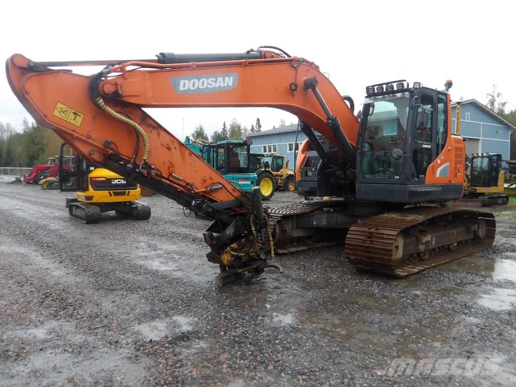 Doosan DX 235 LCR-5 Гусеничні екскаватори