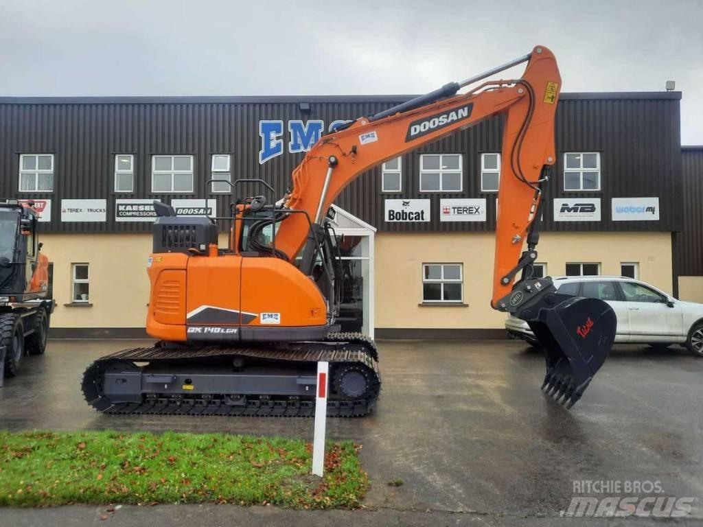 Doosan Dx140LCR-7 Гусеничні екскаватори