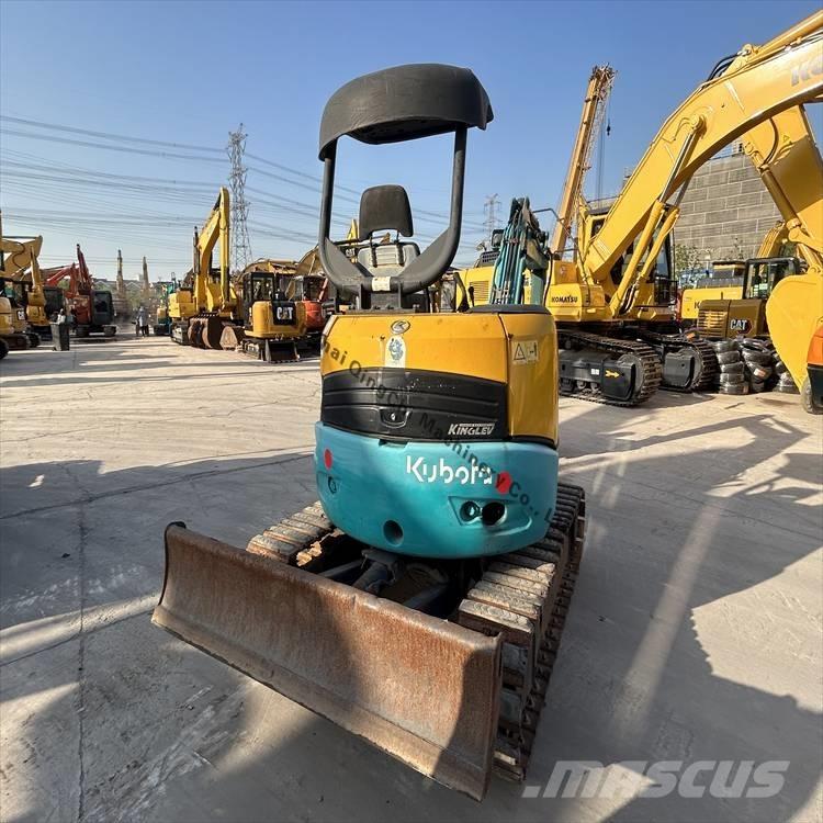 Kubota 30 Гусеничні екскаватори