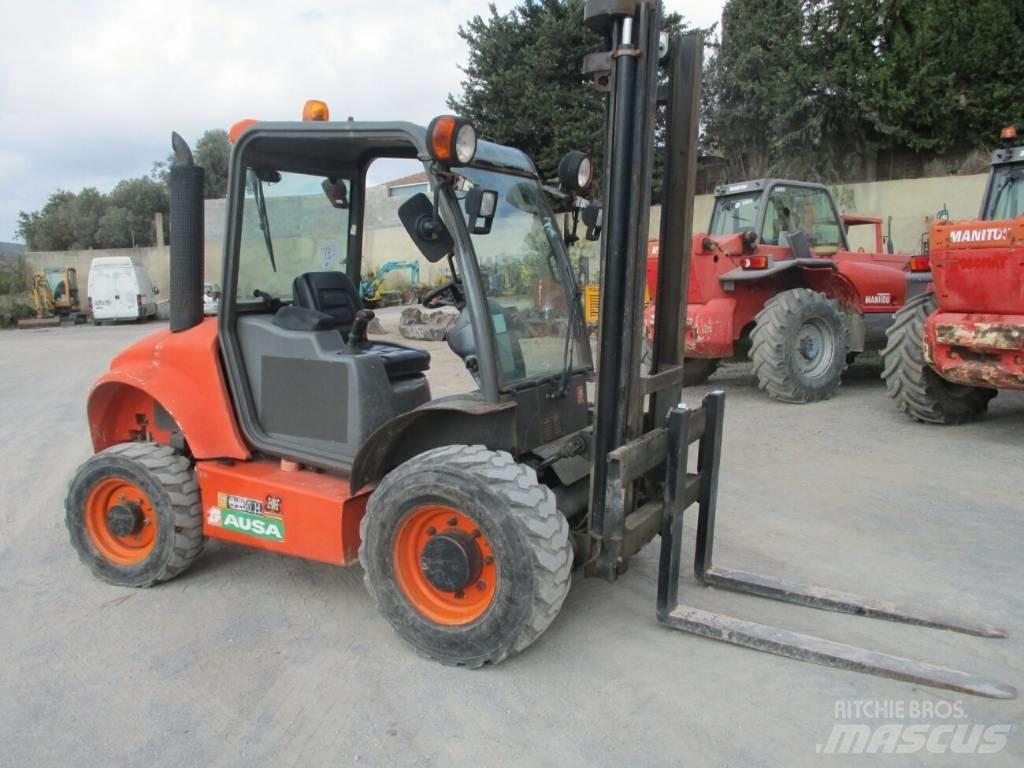 Ausa C 200 H X4 Навантажувачі підвищеної прохідності