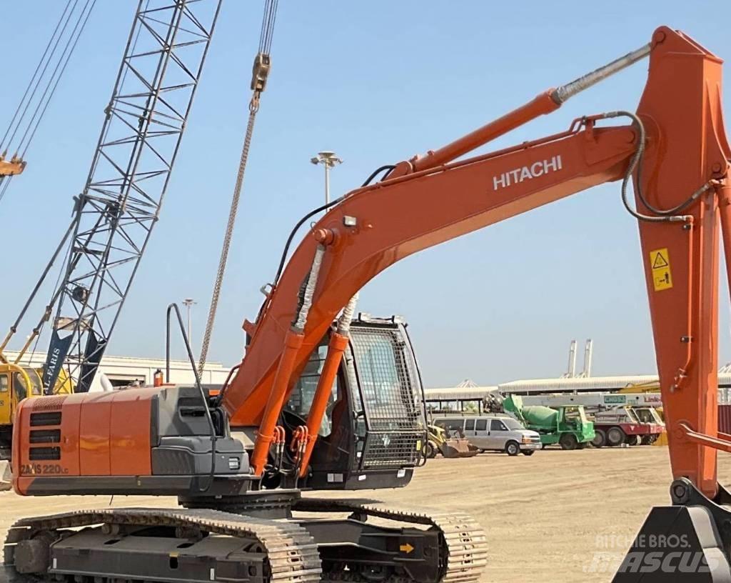 Hitachi ZX220 LC Гусеничні екскаватори