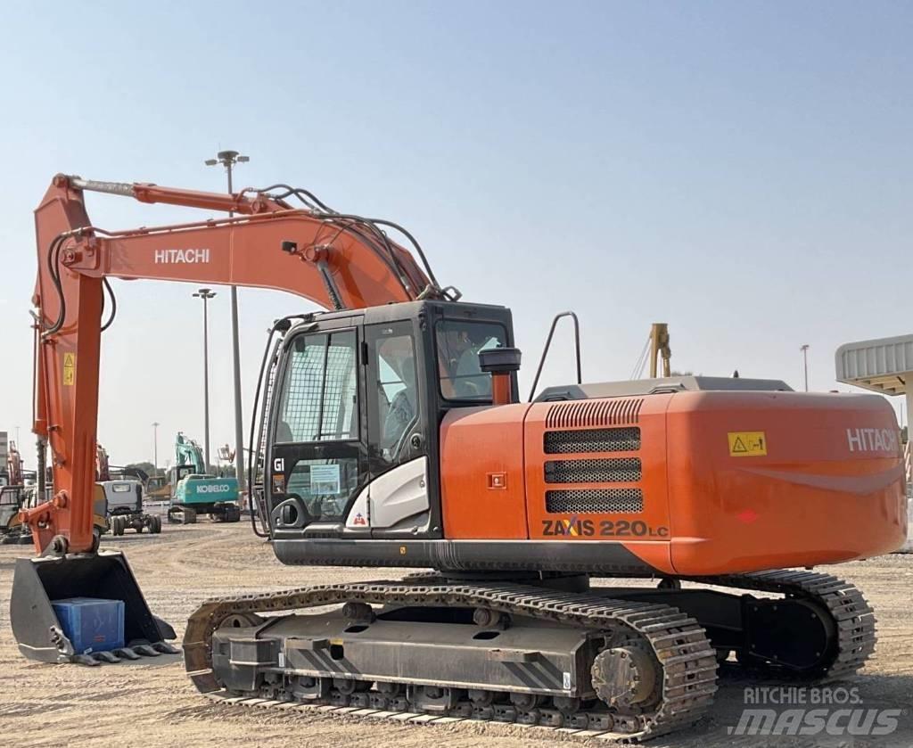 Hitachi ZX220 LC Гусеничні екскаватори
