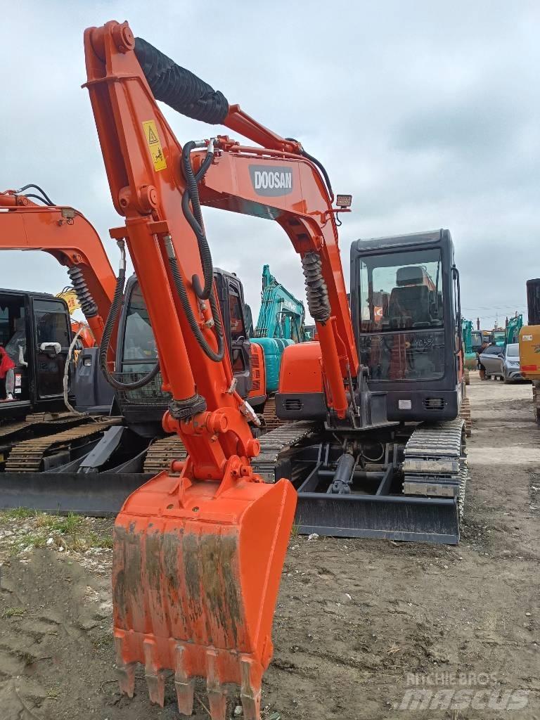 Doosan DH 60 Міні-екскаватори < 7т