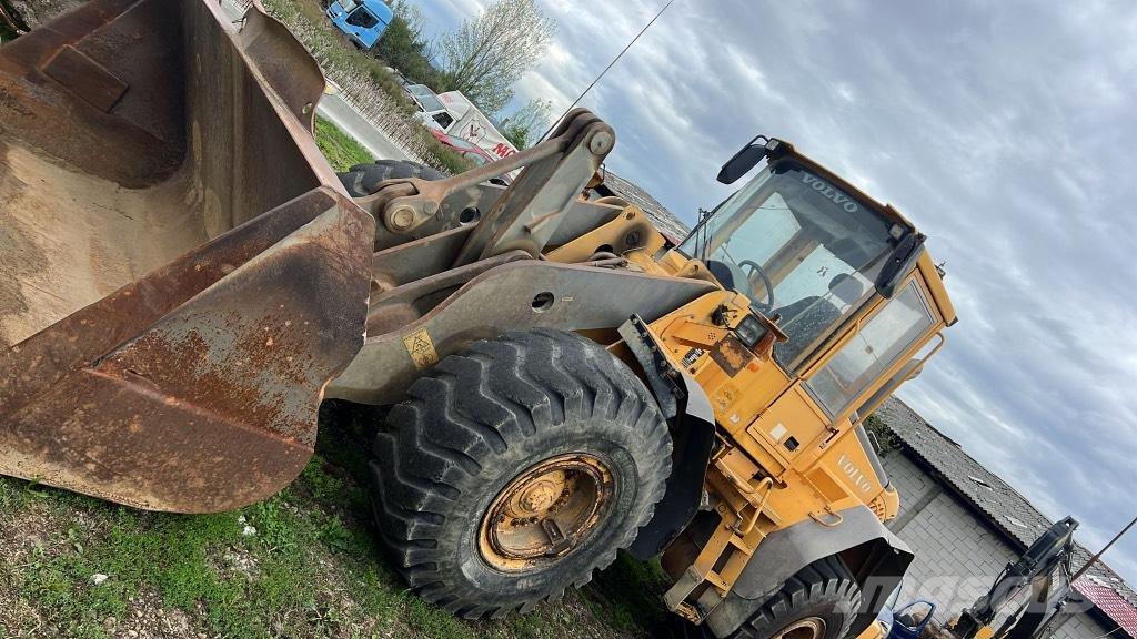 Volvo L 110 E Гусениці