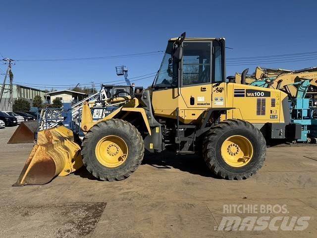 Komatsu WA 100-6 Фронтальні навантажувачі