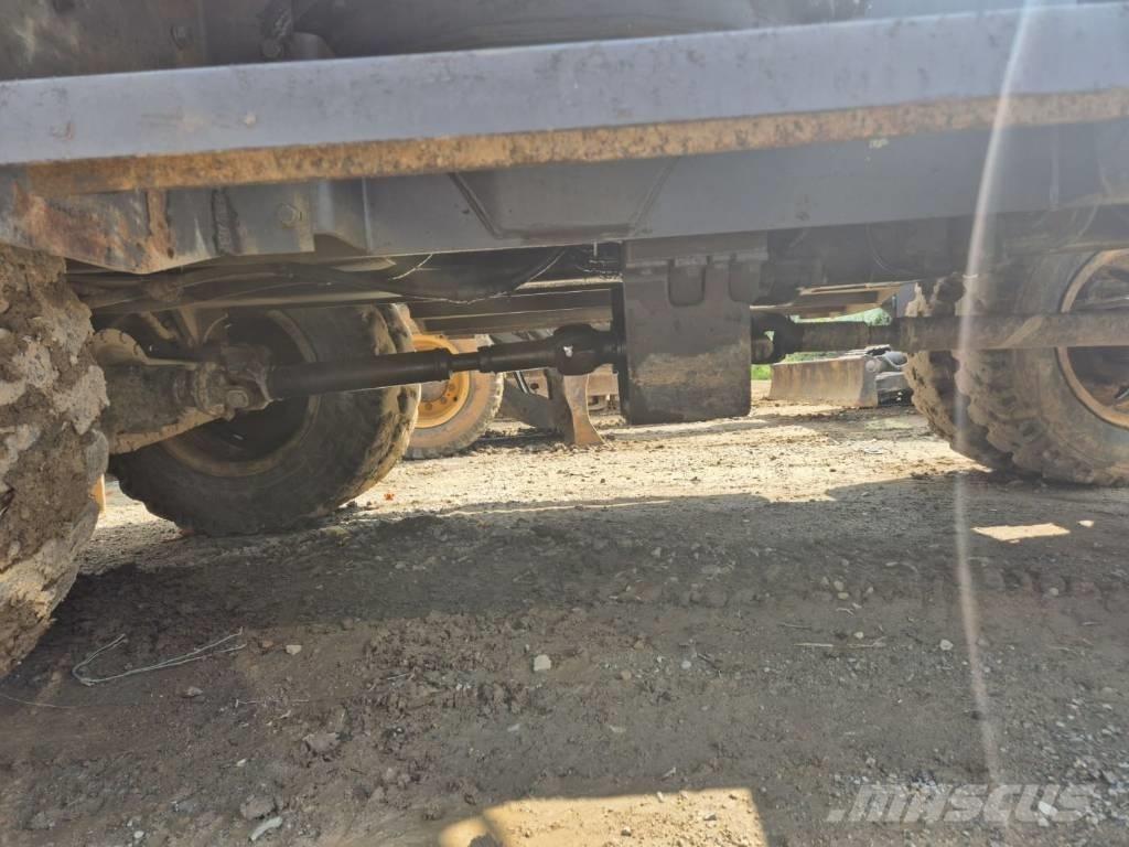 Volvo EW 145 Колісні екскаватори