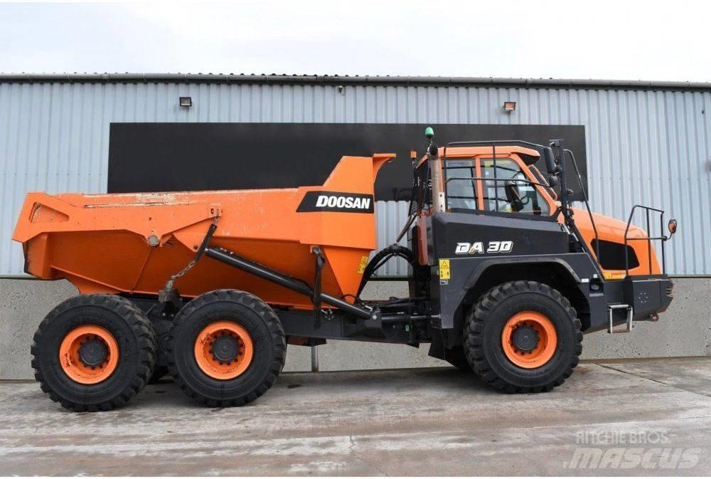 Doosan DA 30 Зчленовані самоскиди