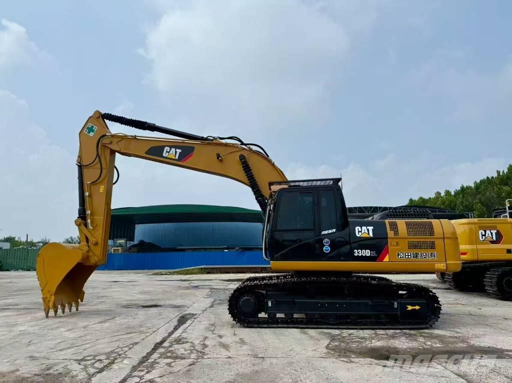 CAT 330 D2L Гусеничні екскаватори