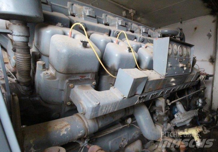 WAUKESHA F817GU Дизельні генератори