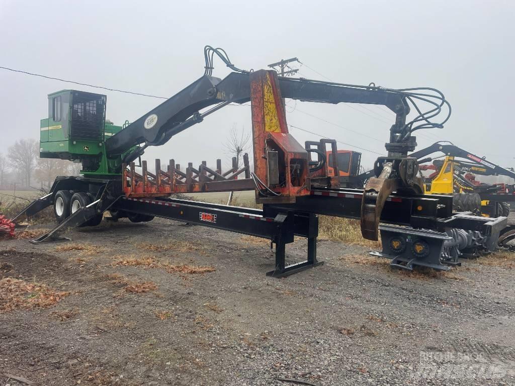John Deere 437 D Лісонавантажувачі
