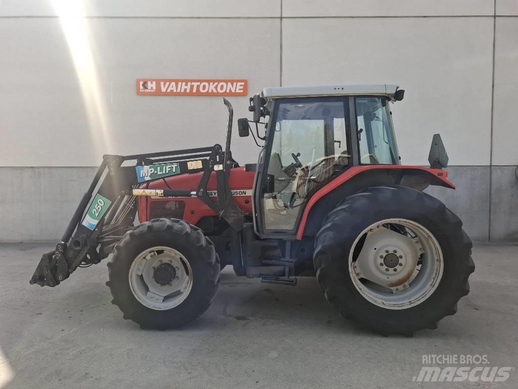 Massey Ferguson 4245 Трактори