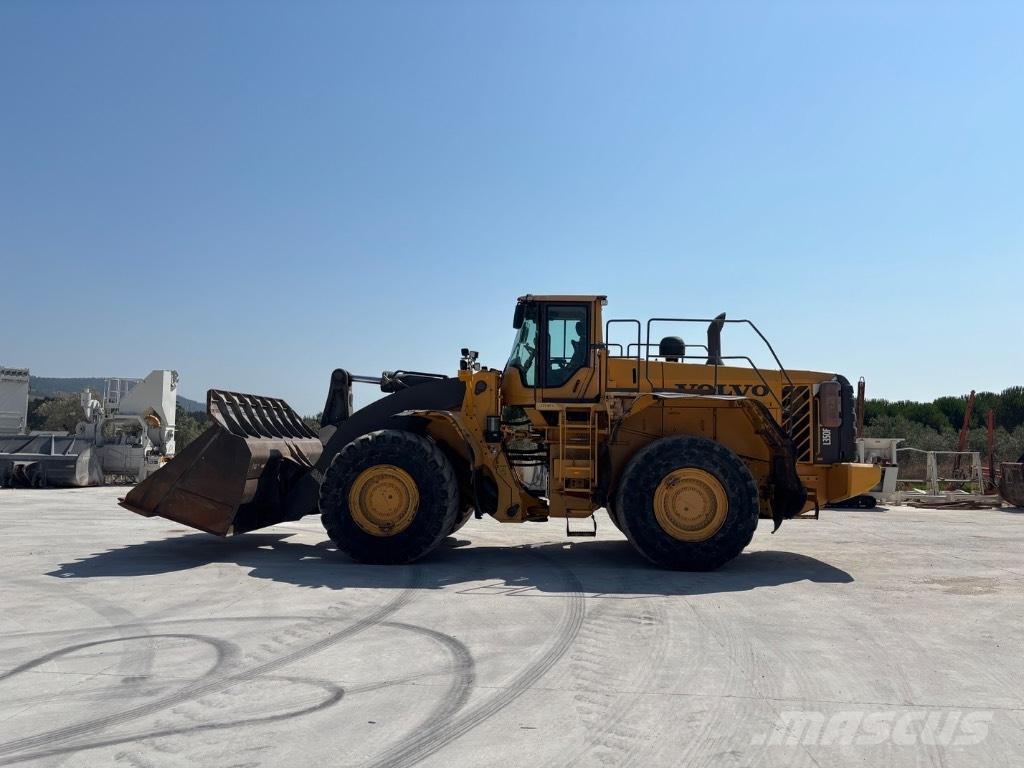 Volvo L 350 F Фронтальні навантажувачі