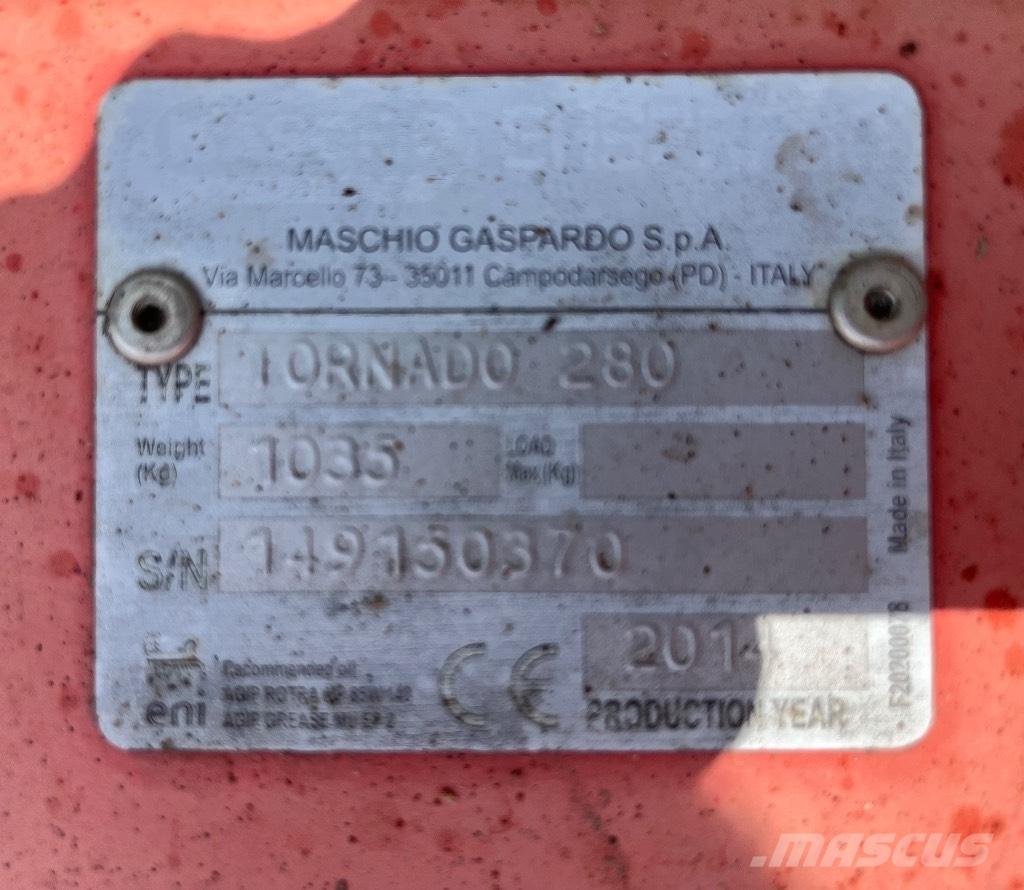 Maschio Tornado 280 Газонні і лукові косилки