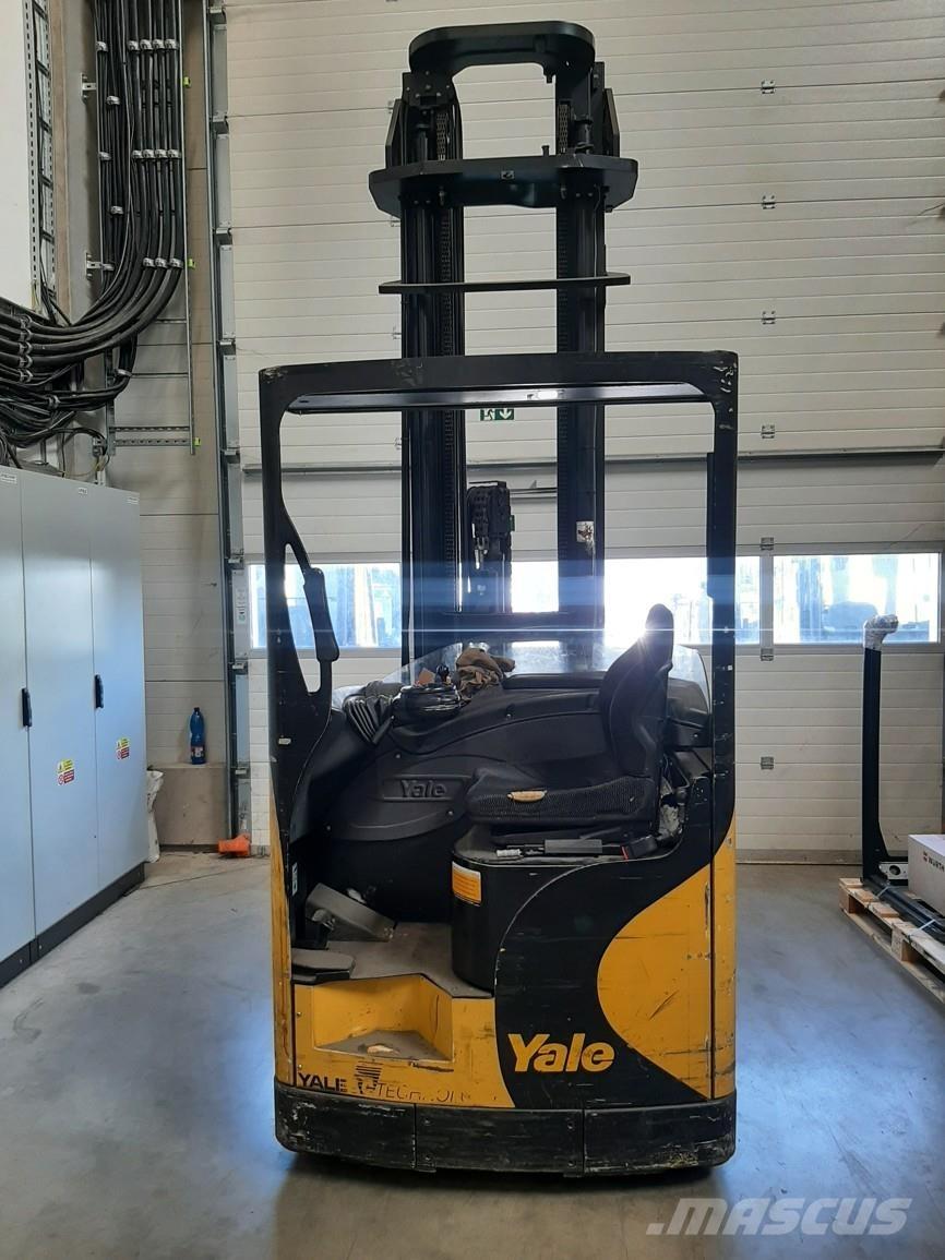 Yale MR16H Річ-трак із високим підйомом