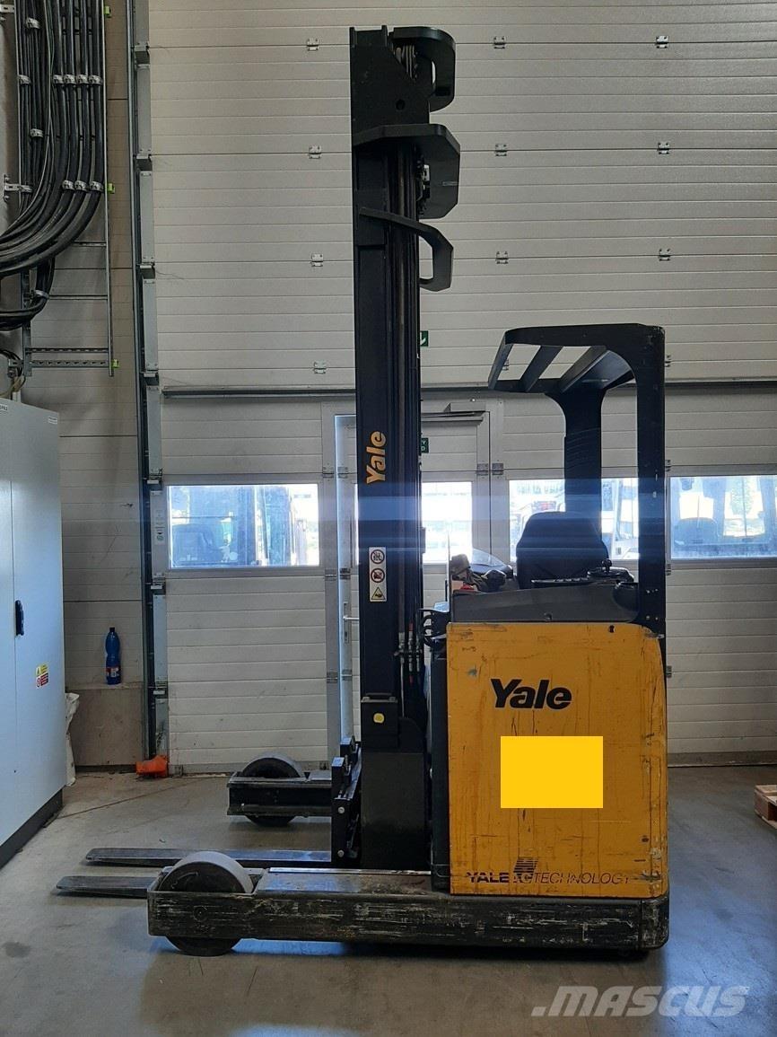 Yale MR16H Річ-трак із високим підйомом