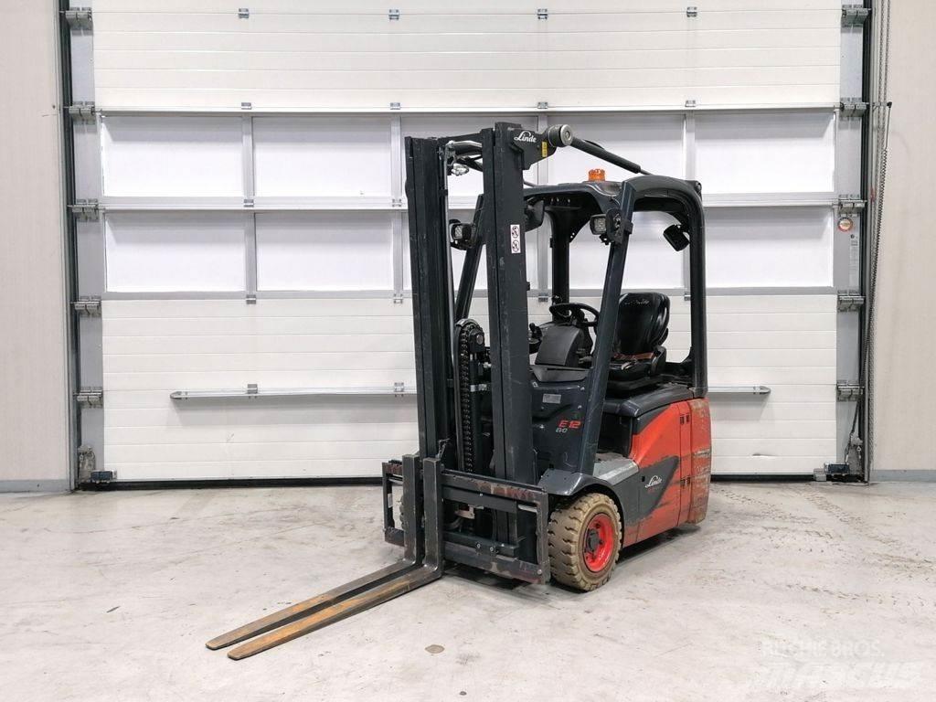 Linde E12-02 Електронавантажувачі