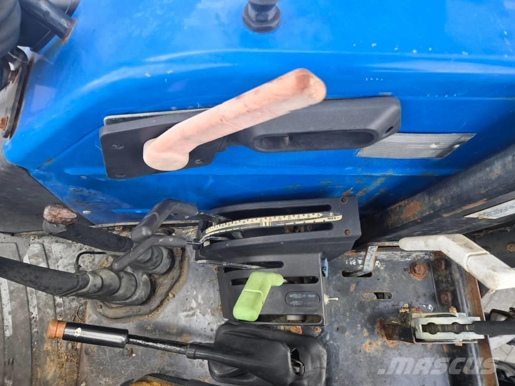 New Holland TL 90 A Трактори