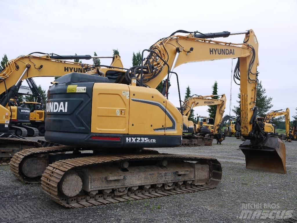 Hyundai HX 235 LCR Гусеничні екскаватори
