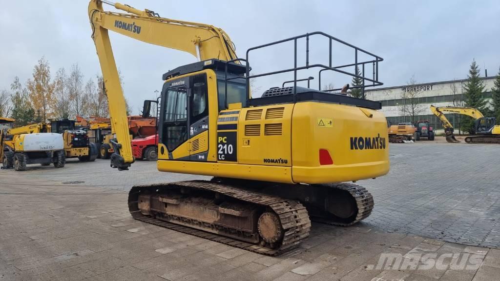 Komatsu PC 210 LC-11 Гусеничні екскаватори