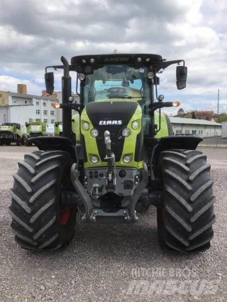 CLAAS AXION 830 Трактори