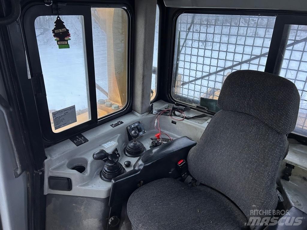 CAT D 8 R Гусеничні бульдозери