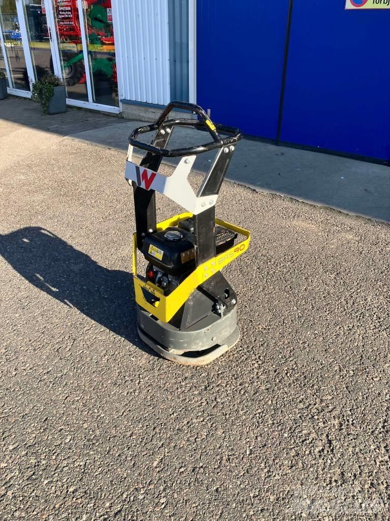 Wacker Neuson BRS 90 Віброплити та вібротрамбовки