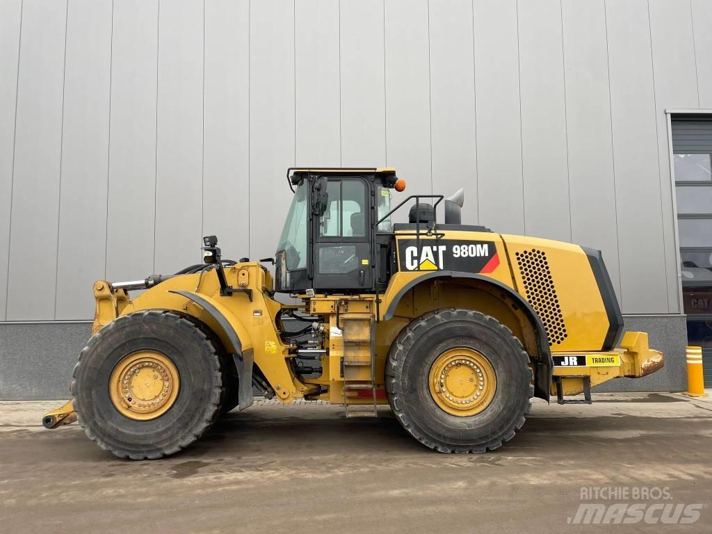 CAT 980 M Фронтальні навантажувачі