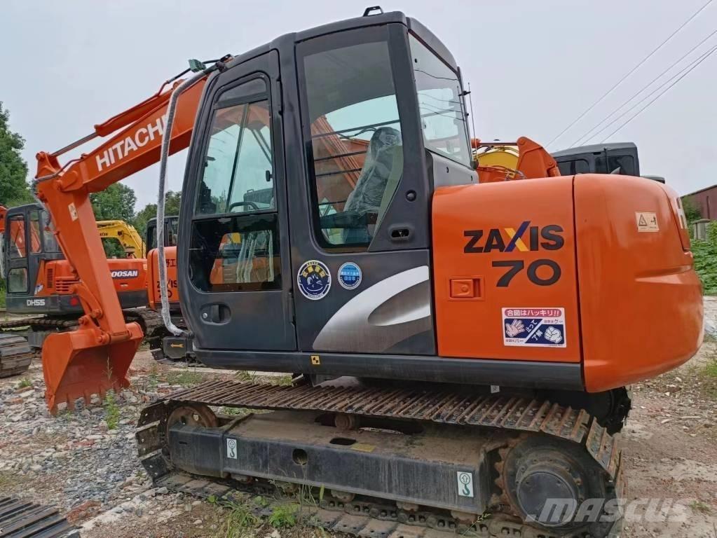 Hitachi ZX70 Міні-екскаватори < 7т
