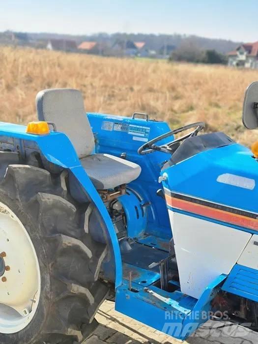 Mitsubishi MT3201 Трактори