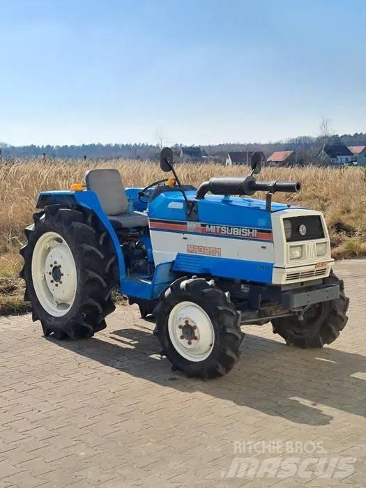 Mitsubishi MT3201 Трактори