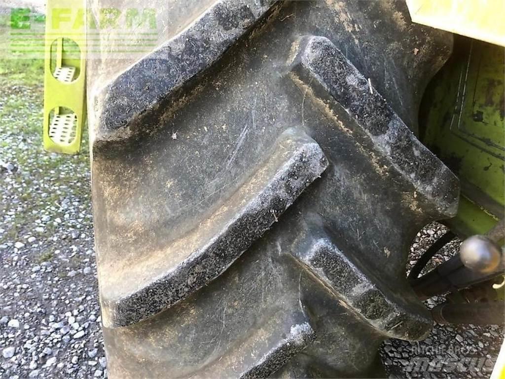 CLAAS mega 208 Зернозбиральні комбайни