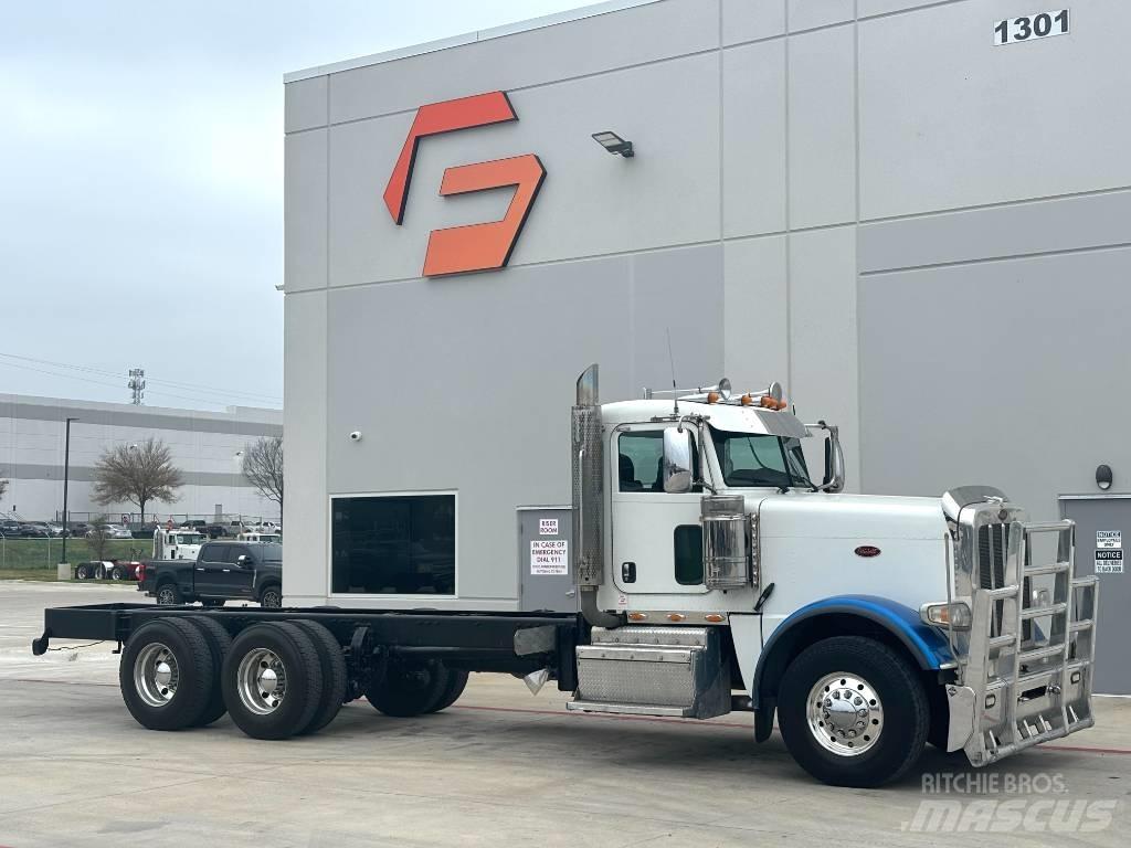 Peterbilt 389 Тягачі