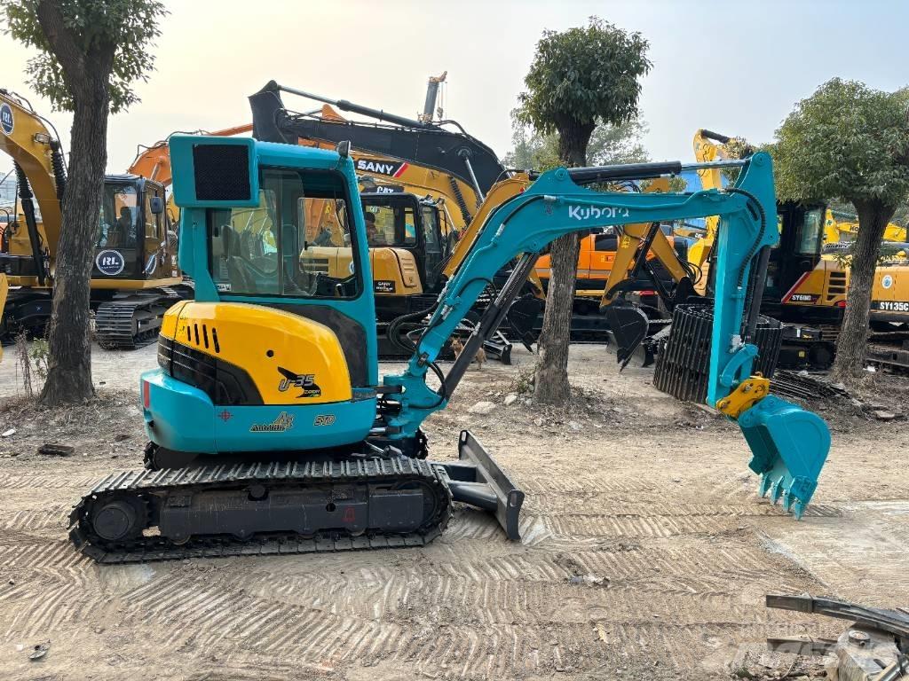 Kubota U 35 Гусеничні екскаватори