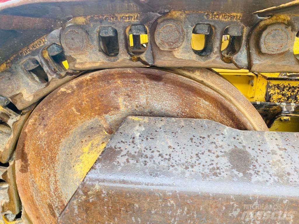 CAT 953 C Гусеничні вантажники
